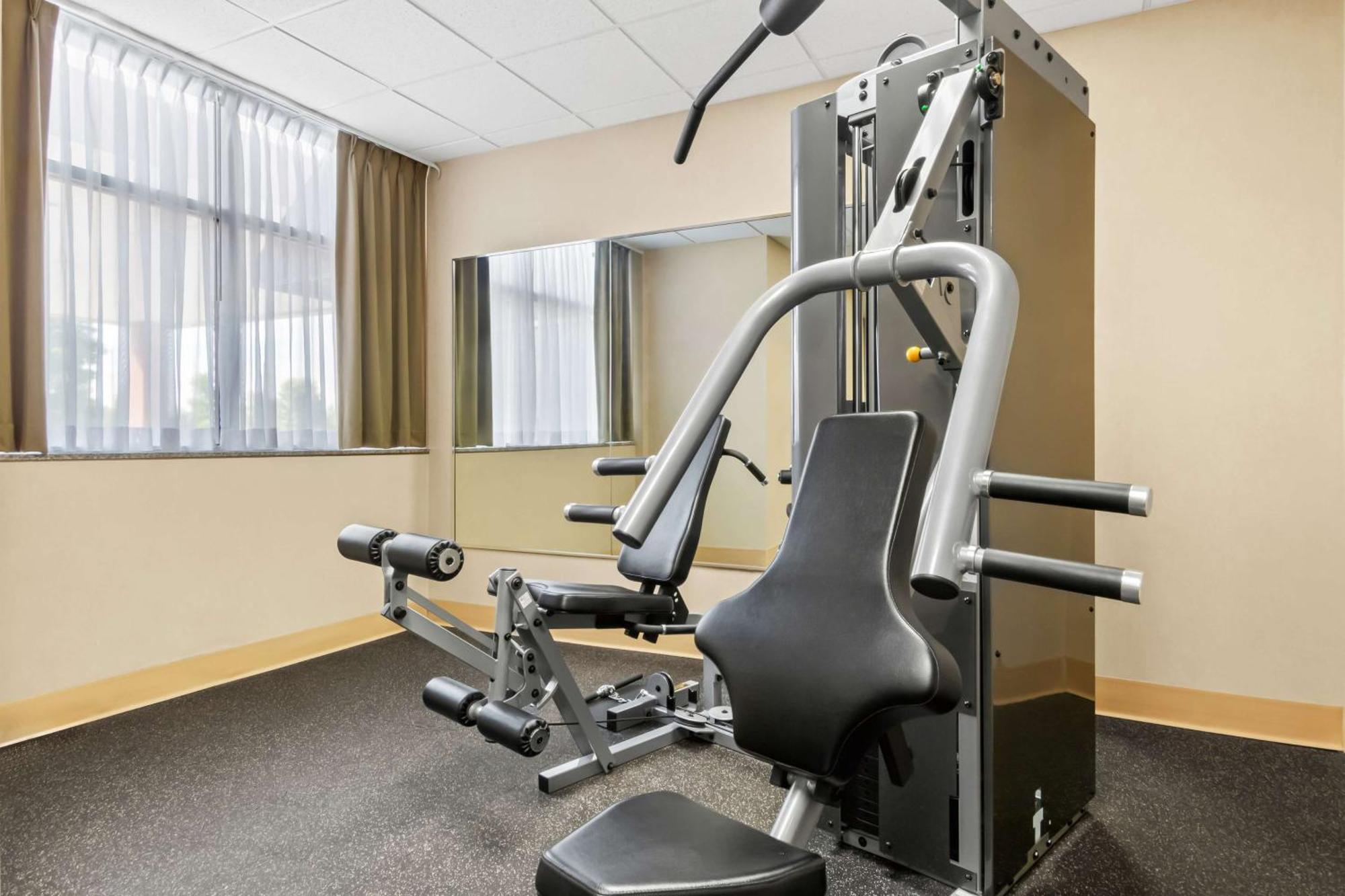 Best Western Plus Fergus Hotel Esterno foto