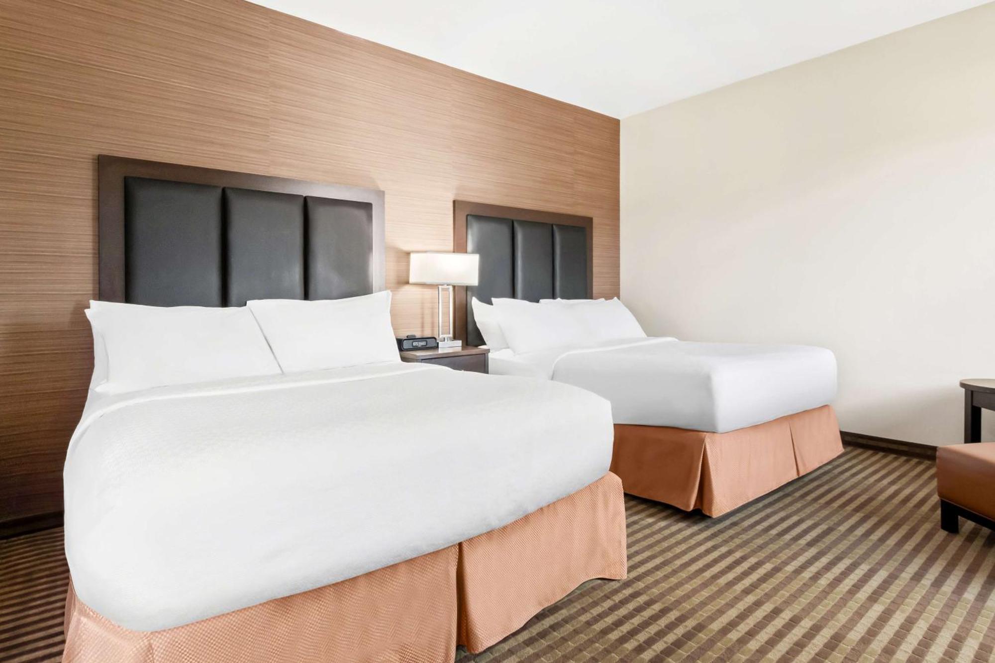 Best Western Plus Fergus Hotel Esterno foto