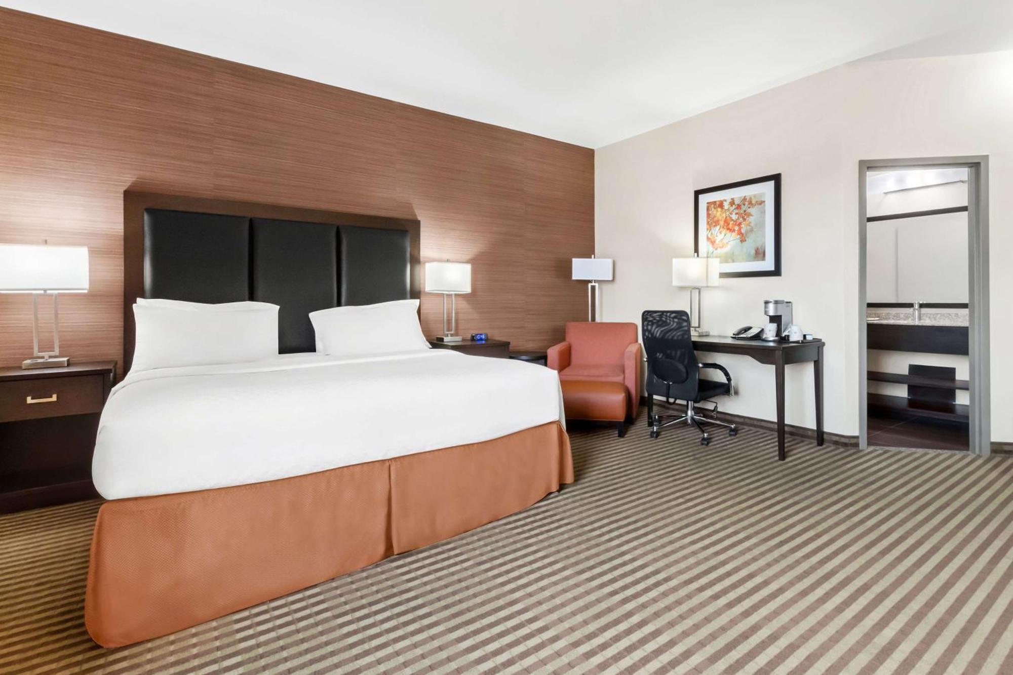 Best Western Plus Fergus Hotel Esterno foto